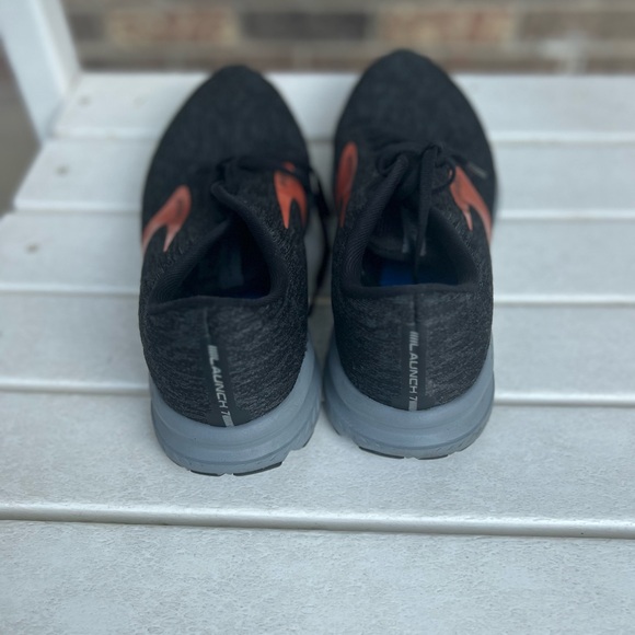 Brooks Launch 7 Mens Size 9 Running Shoes Black Cushioned Lightweight - Picture 3 of 4